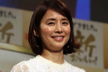 女優の石田ゆり子が、自身の公式インスタグラムを更新。愛猫と戯れている動画を公開し、暑くて食欲がないことを明かしている。■食欲あまりないことを告白Viewthis…（2020年8月11日 20時1分4秒