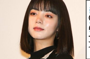 池田エライザ、個性派ワンピのモノトーンコーデ　大人メークでクールビューティーな魅力