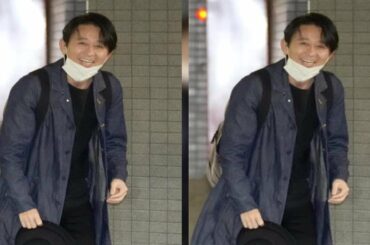 ✅  フリーアナ、夏目三久（３６）と電撃婚したタレント、有吉弘行（４６）。結婚発表後の生の姿を押さえようとラジオ局入りを待ち構えていた報道陣に向かい、マスクを外して「…